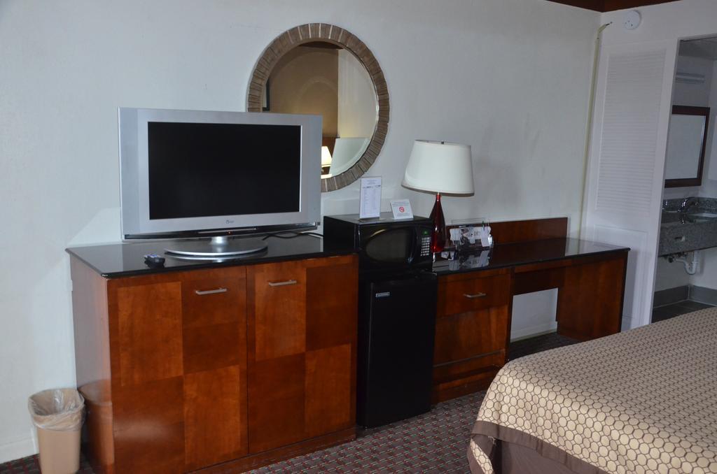 Americas Best Value Inn Augusta Historic Downtown Eksteriør bilde